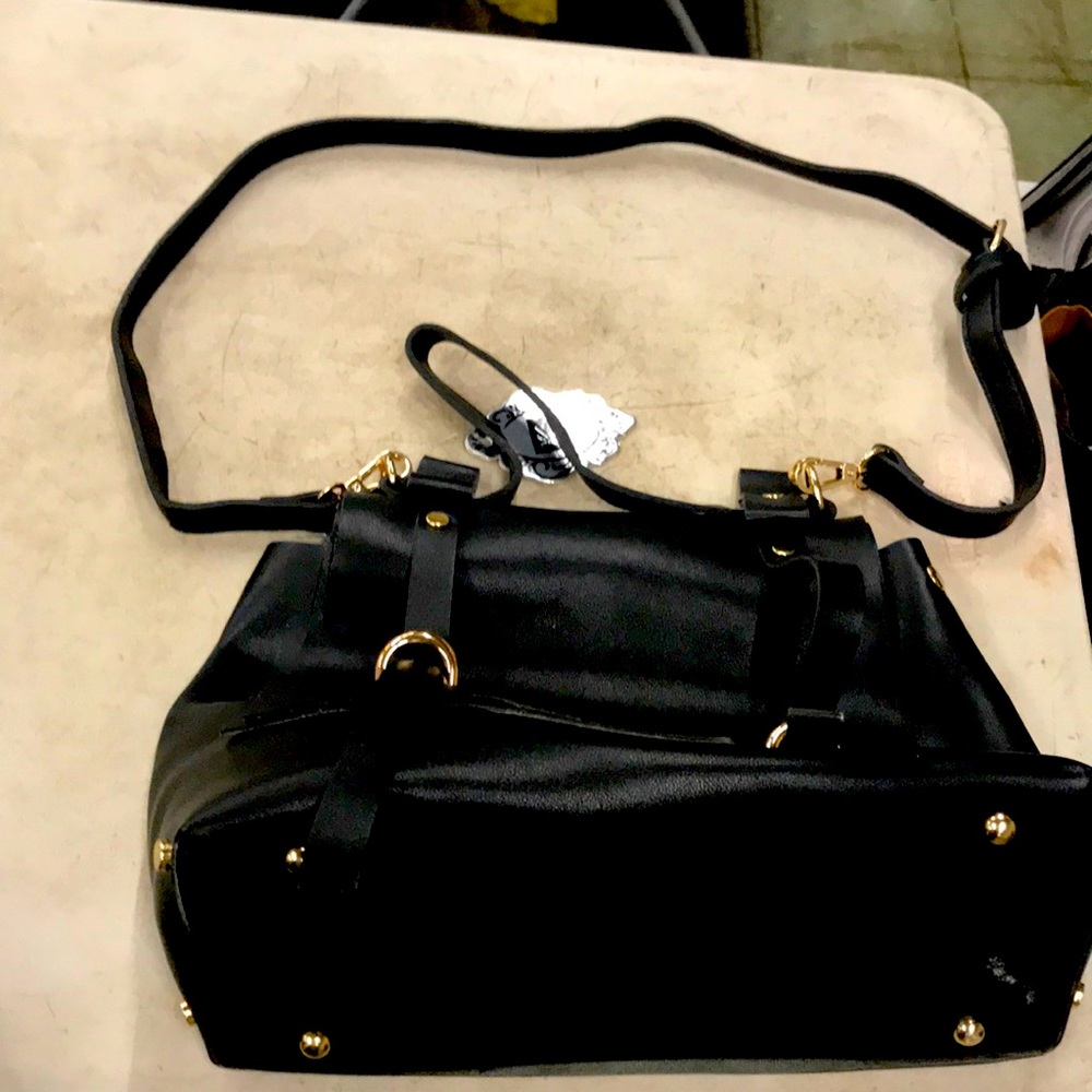 Black hand bag